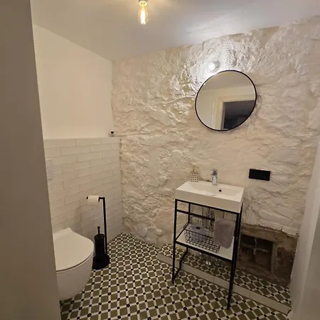 Untere Vorstadt, Apartment